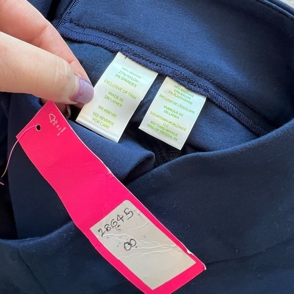 Lilly Pulitzer Short - Picture 13 of 15